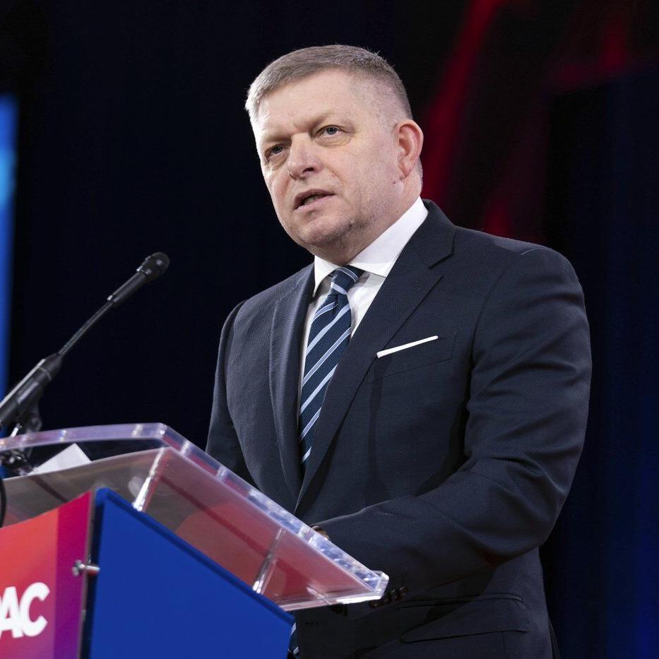 Slovak lawmakers loyal to populist premier Fico approve law critics say will harm civil groups